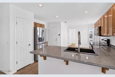 10798 W Chisholm Drive, Peoria, AZ 85373 - Photo 13