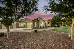 2744 E Country Shadows Ct, Gilbert, AZ 85298 - Photo 3