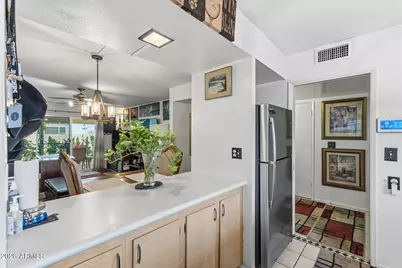10624 W Clair Drive, Sun City, AZ 85351 - Photo 15
