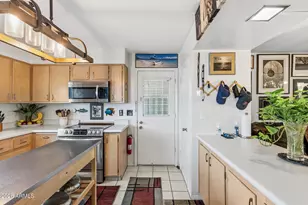 10624 W Clair Dr, Sun City, AZ 85351 - Photo 19
