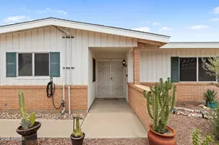 10624 W Clair Dr, Sun City, AZ 85351 - Photo 7