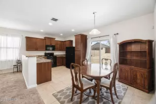 24604 W Mobile Ln, Buckeye, AZ 85326 - Photo 3