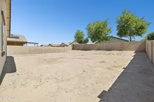 24604 W Mobile Ln, Buckeye, AZ 85326 - Photo 23