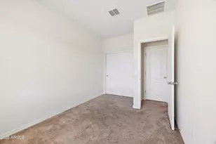 24604 W Mobile Ln, Buckeye, AZ 85326 - Photo 15
