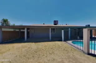 4241 N 73rd Ln, Phoenix, AZ 85033 - Photo 15