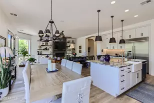 3427 N 42nd Pl, Phoenix, AZ 85018 - Photo 9
