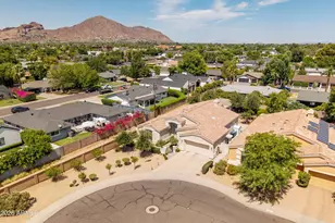 3427 N 42nd Pl, Phoenix, AZ 85018 - Photo 33