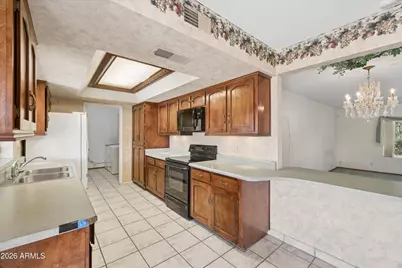 5209 W Las Palmaritas Drive, Glendale, AZ 85302 - Photo 13