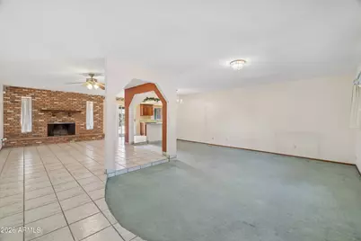5209 W Las Palmaritas Drive, Glendale, AZ 85302 - Photo 5