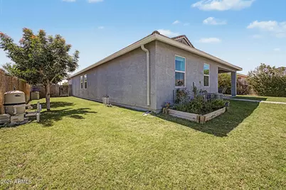 24653 N Alfalfa Drive, Florence, AZ 85132 - Photo 27