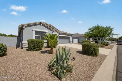 24653 N Alfalfa Drive, Florence, AZ 85132 - Photo 3