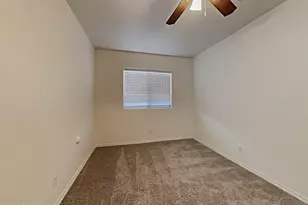 13518 W Evans Dr, Surprise, AZ 85379 - Photo 5