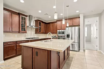 30783 N 137th Avenue, Peoria, AZ 85383 - Photo 5