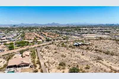 3575 E Highline Canal Road #-, Phoenix, AZ 85042 - Photo 23