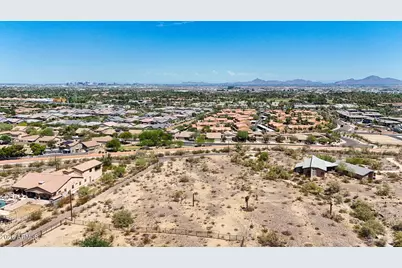 3575 E Highline Canal Road #-, Phoenix, AZ 85042 - Photo 21