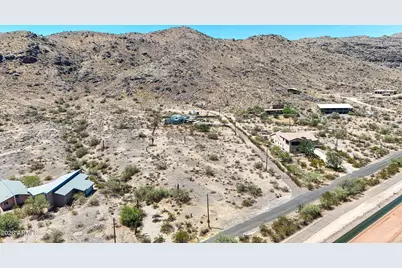 3575 E Highline Canal Road #-, Phoenix, AZ 85042 - Photo 11