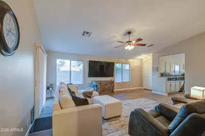 9917 N 94th Avenue, Peoria, AZ 85345 - Photo 11