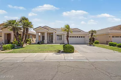 841 N Cambridge Place, Chandler, AZ 85225 - Photo 1