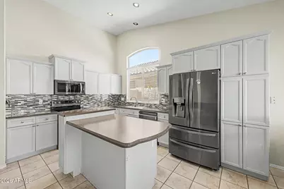 841 N Cambridge Place, Chandler, AZ 85225 - Photo 17