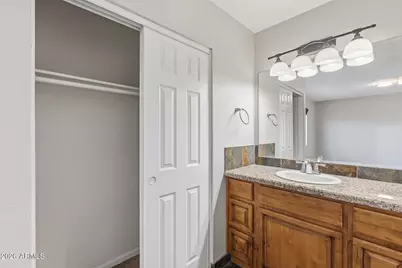 22619 N 31st Drive, Phoenix, AZ 85027 - Photo 35