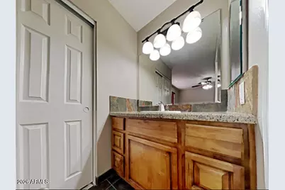 22619 N 31st Drive, Phoenix, AZ 85027 - Photo 7