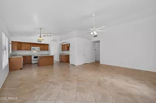 10262 W Jessie Ln, Peoria, AZ 85383 - Photo 11