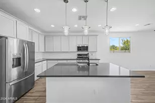 13329 W Lariat Ln, Peoria, AZ 85383 - Photo 5