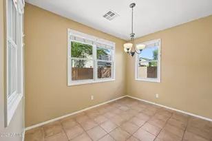 2330 E Pecan Rd, Phoenix, AZ 85040 - Photo 7