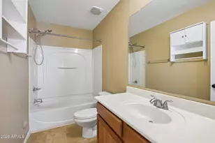 2330 E Pecan Rd, Phoenix, AZ 85040 - Photo 15