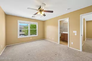 2330 E Pecan Rd, Phoenix, AZ 85040 - Photo 15