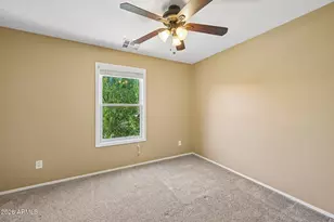 2330 E Pecan Rd, Phoenix, AZ 85040 - Photo 21