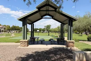 2330 E Pecan Rd, Phoenix, AZ 85040 - Photo 29