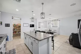 21547 W Ashleigh Marie St, Buckeye, AZ 85326 - Photo 5