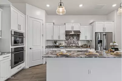 20652 W Clearstream Drive, Buckeye, AZ 85396 - Photo 5