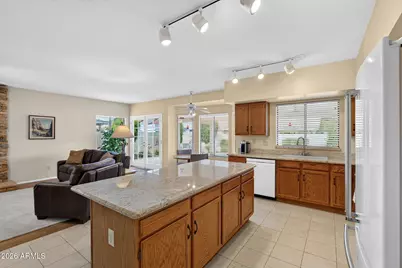 8915 S Ash Avenue, Tempe, AZ 85284 - Photo 9