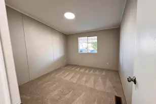 19401 N 7th St, Phoenix, AZ 85024 - Photo 9