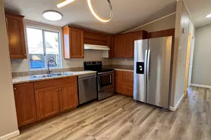 19401 N 7th St, Phoenix, AZ 85024 - Photo 7