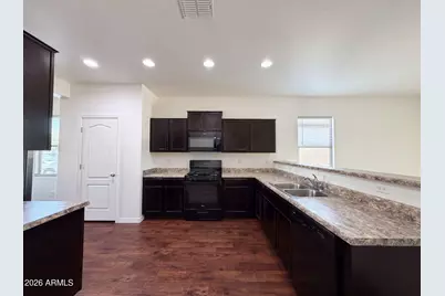 19539 N Rose Court, Maricopa, AZ 85138 - Photo 9