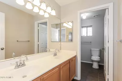 594 E Palo Verde Street, Casa Grande, AZ 85122 - Photo 17