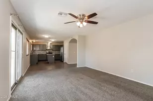 594 E Palo Verde St, Casa Grande, AZ 85122 - Photo 7
