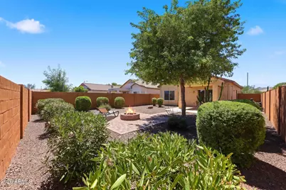 26210 W Behrend Drive, Buckeye, AZ 85396 - Photo 25