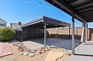 2129 W Rose Garden Ln, Phoenix, AZ 85027 - Photo 27