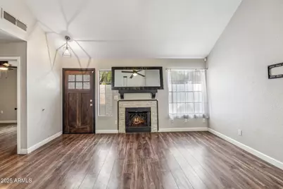 2129 W Rose Garden Lane, Phoenix, AZ 85027 - Photo 5