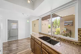 6020 N 10th Ave, Phoenix, AZ 85013 - Photo 13