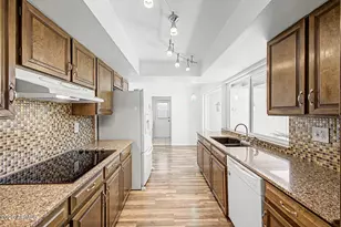 6020 N 10th Ave, Phoenix, AZ 85013 - Photo 11