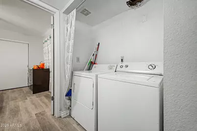 11640 N 51st Avenue #112, Glendale, AZ 85304 - Photo 21