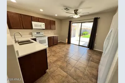 2849 W San Carlos Lane, San Tan Valley, AZ 85144 - Photo 3