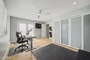4136 E Glenrosa Ave, Phoenix, AZ 85018 - Photo 27