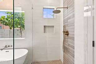 6829 N 14th St, Phoenix, AZ 85014 - Photo 69