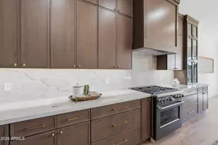 6829 N 14th St, Phoenix, AZ 85014 - Photo 19